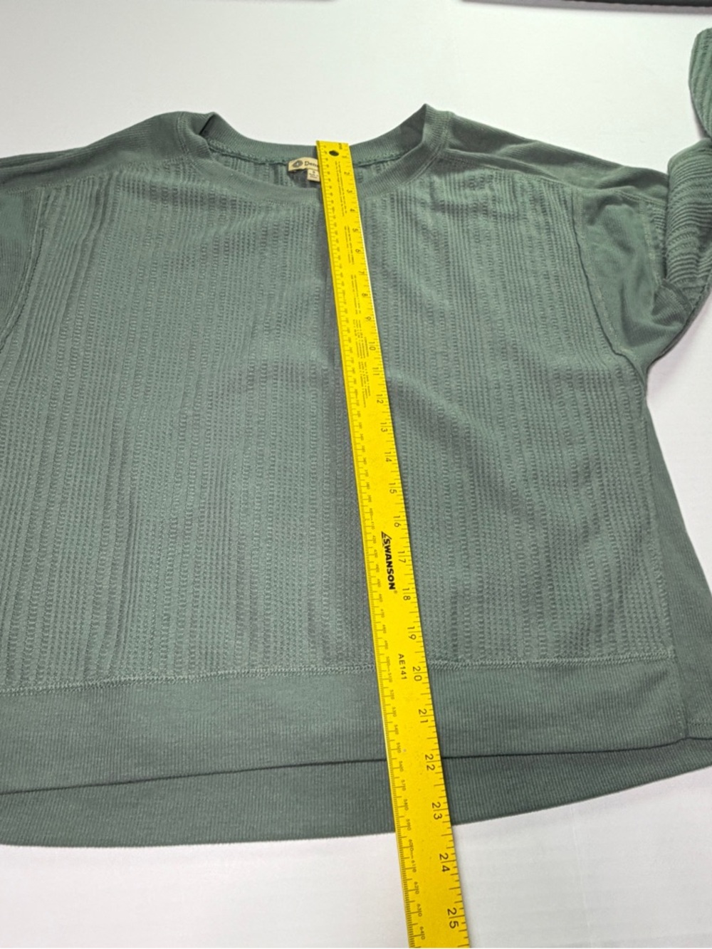 Democracy Sage Green Textured Waffle Knit Top Small - Picture 5 of 6